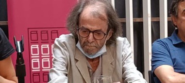 ​Josep Piera recibirá el Premio Plaça del Llibre 2022